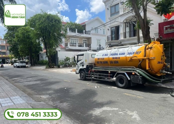 Hút bể phốt tại Ba Vì giá rẻ, gọi có mặt trong 30 phút 23 Dịch vụ hút bể phốt tại Ba Vì Môi Trường Minh Tâm (10)