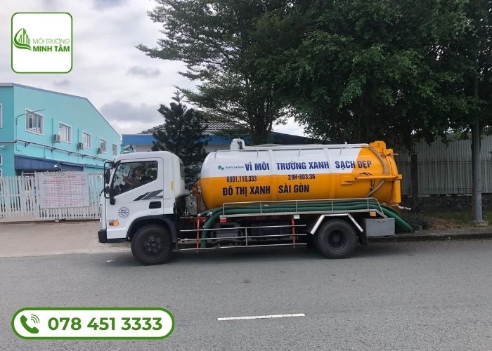 Hút bể phốt tại Mê Linh - Đội xe chuyên dụng Minh Tâm 17 Dịch vụ hút bể phốt tại Mê Linh Môi Trường Minh Tâm (3)
