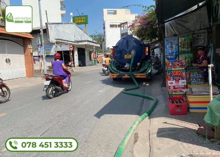 Hút bể phốt tại Thạch Thất - Sạch triệt để – Báo giá rõ ràng 19 Dịch vụ hút bể phốt tại Thạch Thất Môi Trường Minh Tâm (7)