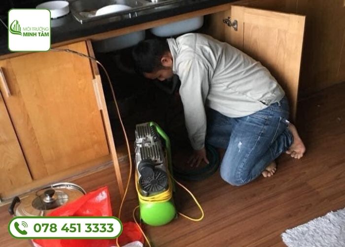 Dịch vụ thông tắc cống tại Chương Mỹ Môi Trường Minh Tâm (10)