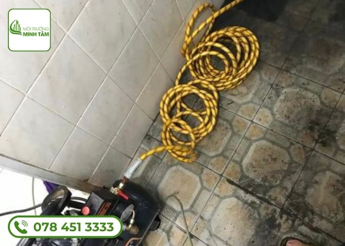 Dịch vụ thông tắc cống tại Quốc Oai Môi Trường Minh Tâm (10)