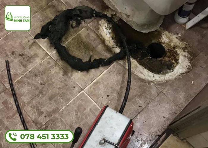 Thông tắc bồn cầu tại Tuyên Quang uy tín giá hấp dẫn 14 Thông tắc bồn cầu tại Tuyên Quang Môi Trường Minh Tâm (4)