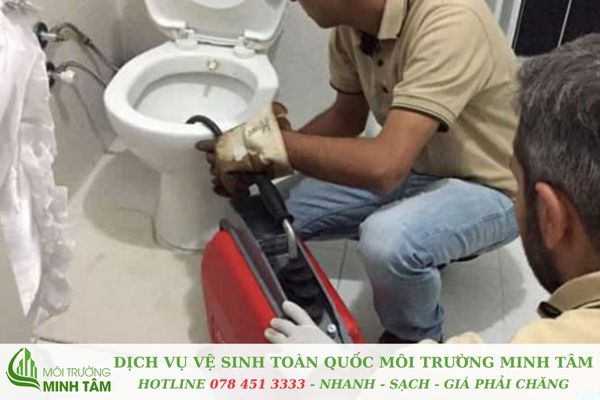 Thông tắc bồn cầu tại Long Biên - Dịch vụ chuyên nghiệp, nhanh chóng và hiệu quả 8 Thông tắc bồn cầu tại Long Biên - Dịch vụ chuyên nghiệp, nhanh chóng và hiệu quả