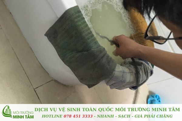 Thông tắc bồn cầu tại Long Biên - Dịch vụ chuyên nghiệp, nhanh chóng và hiệu quả 13 Quy trình thông tắc bồn cầu chuyên nghiệp được thực hiện theo những bước chuẩn mực, đảm bảo hiệu quả cao và an toàn