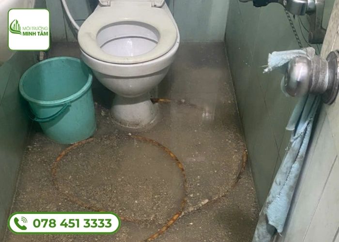 Thông bồn cầu nghẹt tại Đắk Nông 24/7, Giá chỉ 100K 21 Thông bồn cầu nghẹt tại Đắk Nông Môi Trường Minh Tâm (3)