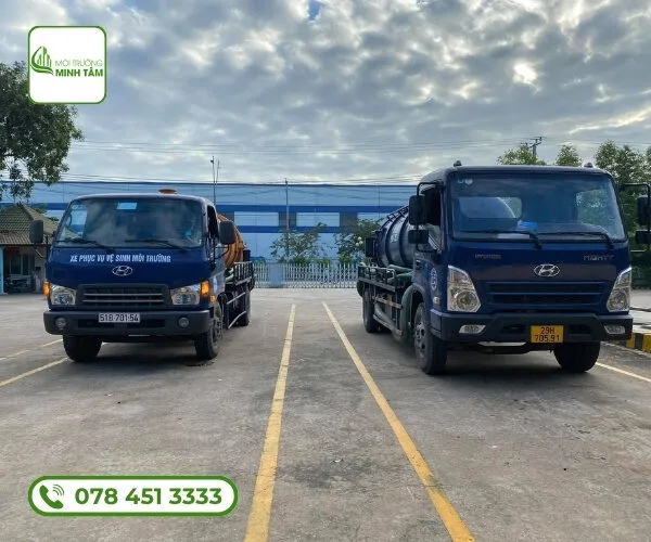 Hút hầm cầu tại Bến Cát – Hút sạch tận gốc, BH lên đến 5 năm 9 hut-ham-cau-tai-ben-cat