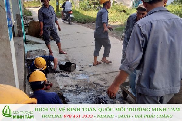 Hút hầm cầu tại Tân Trụ