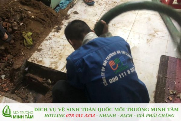 hút hầm cầu tại Gò Công