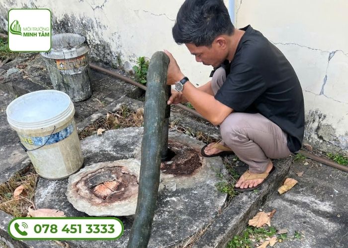 Hút hầm cầu tại Huyện Nhà Bè Môi Trường Minh Tâm (9)