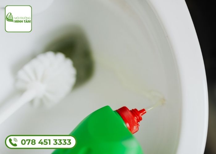 Bảng giá hút hầm cầu tại Long An - ⭐Cập nhật T11/2025⭐ 13 hut-ham-cau-tai-long-an (11)