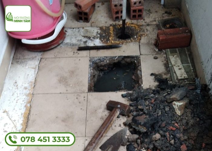 Dịch vụ thông cống nghẹt tại Bình Long - Môi Trường Minh Tâm (2)