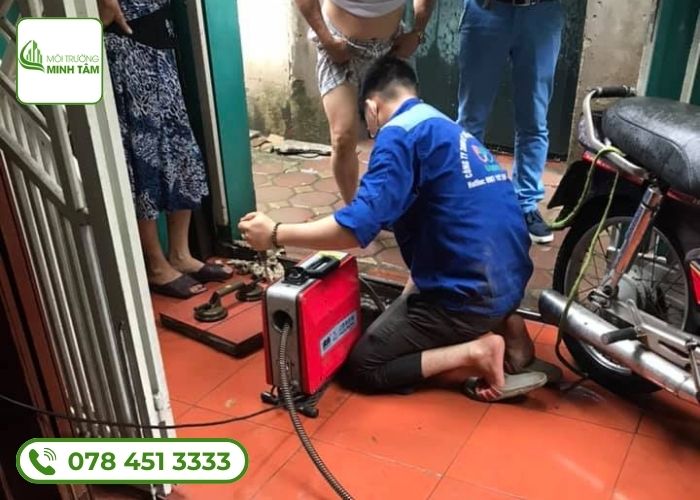 Dịch vụ thông cống nghẹt tại Bình Long - Môi Trường Minh Tâm (5)