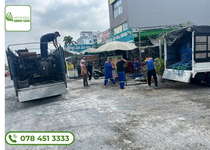 Dịch vụ thông cống nghẹt tại Thủ Thừa - Môi Trường Minh Tâm (5)