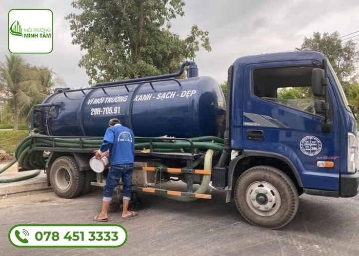 Hút hầm cầu tại Thạch Phú Môi Trường Minh Tâm