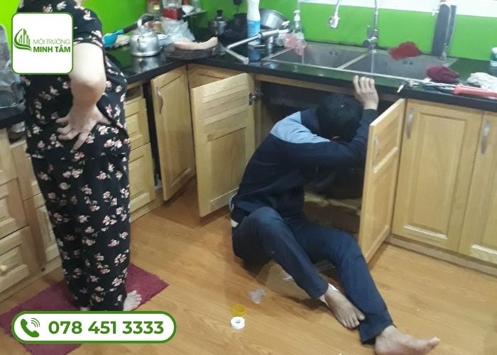 Thông cống nghẹt tại Tân Phước - Môi Trường Minh Tâm (2)