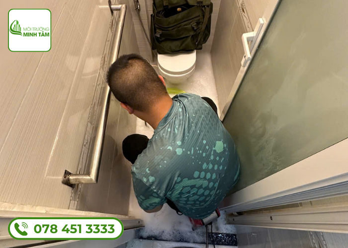 Thông bồn cầu nghẹt tại Long Đất – Dịch vụ uy tín, nhanh gọn, giá rẻ 12 Dịch vụ thông bồn cầu nghẹt tại Long Đất - Môi Trường Minh Tâm (3)