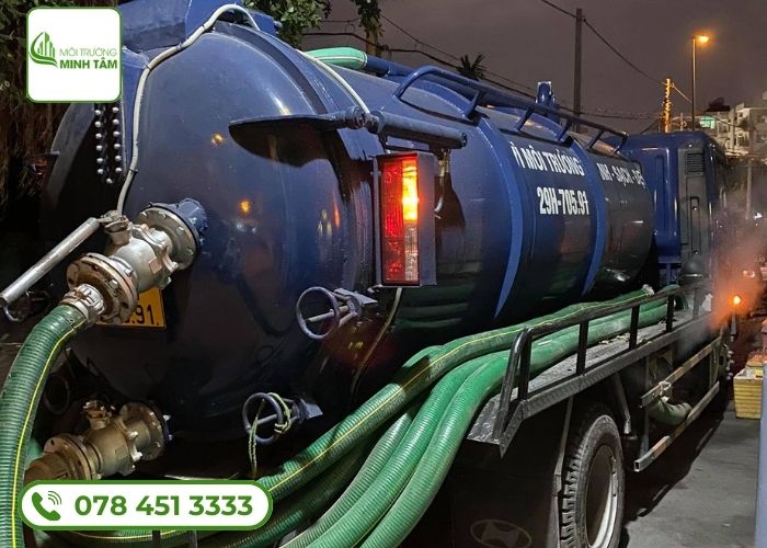 Chi phí dịch vụ hút hầm cầu Chợ Mới – Môi Trường Minh Tâm