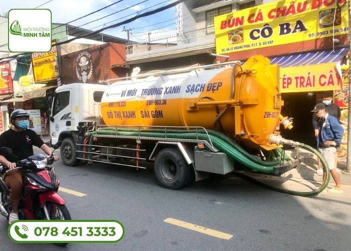 Giá chi tiết về dịch vụ hút hầm cầu tại Năm Căn