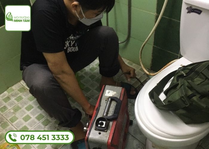 Chi phí dịch vụ thông bồn cầu nghẹt tại Tiểu Cần, Trà Vinh