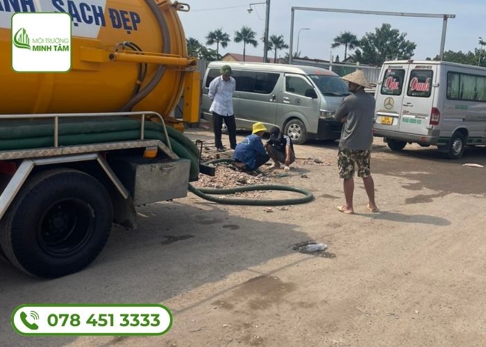 Hút Hầm Cầu Tại Nghi Lộc, Nghệ An 🔰【Gọi ngay 0784513333 】 10 hut-ham-cau-tai-nghi-loc-4