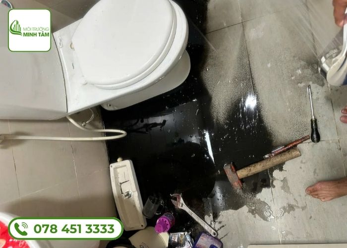 thong-cong-nghet-tai-di-linh