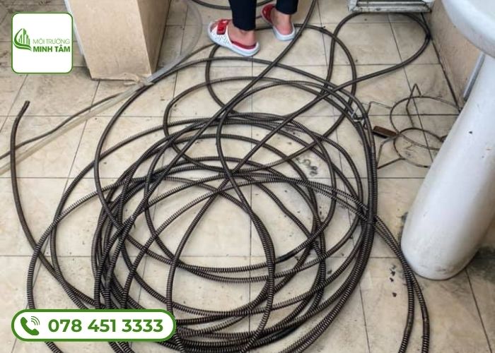 thông bồn cầu nghẹt tại Lắk-3