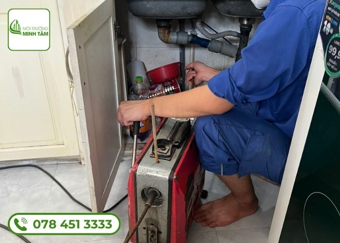 thông cống nghẹt tại Hướng Hóa-2