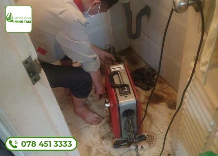 thông cống nghẹt tại thành phố Đông Hà-1