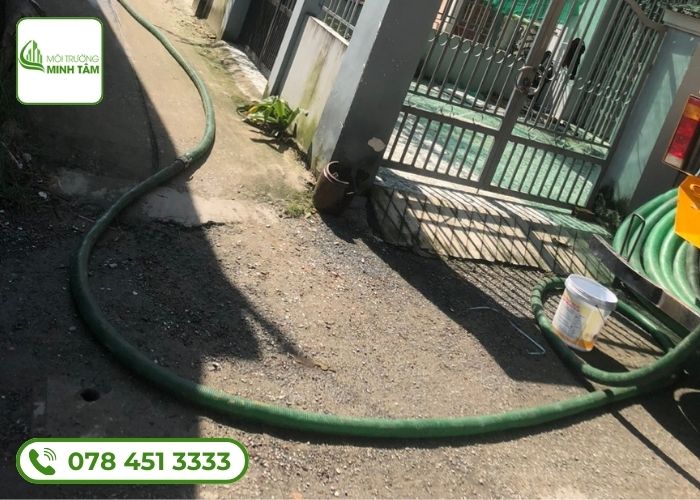 Hút bể phốt tại Cẩm Phả-1