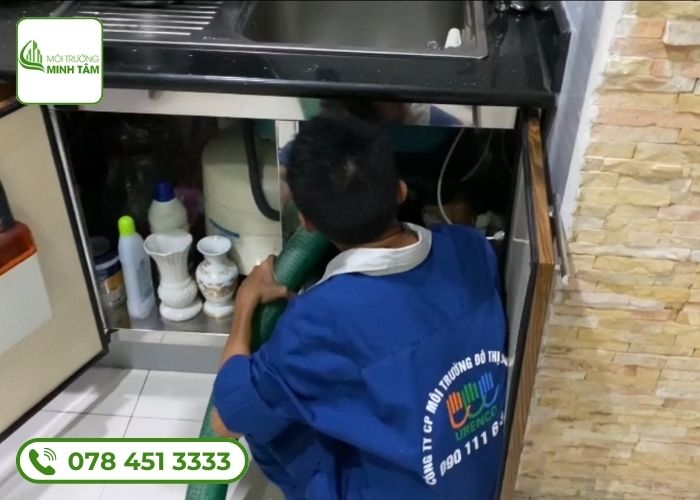 Hút bể phốt tại Cẩm Phả-2