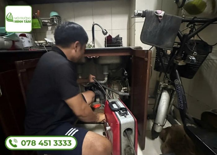 thông cống nghẹt tại Cư Jút-3