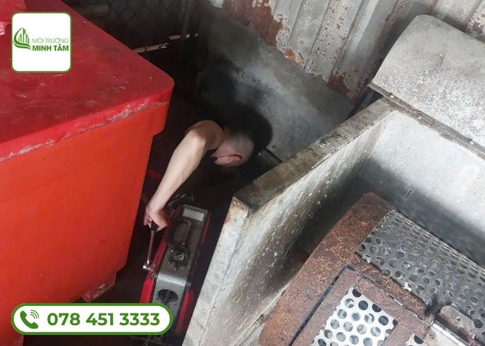 thông cống nghẹt tại Đắk Rlấp-1