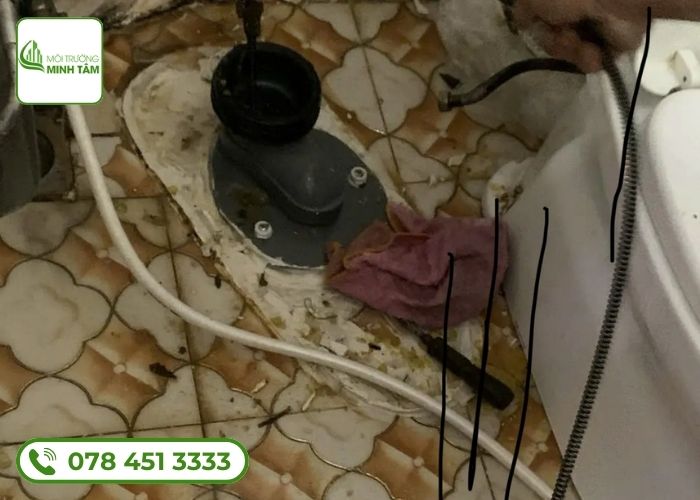 Thông tắc bồn cầu tại Thủy Nguyên, Hải Phòng – Xử lý nhanh, báo giá rõ ràng 9 thong-tac-bon-cau-tai-thuy-nguyen 4