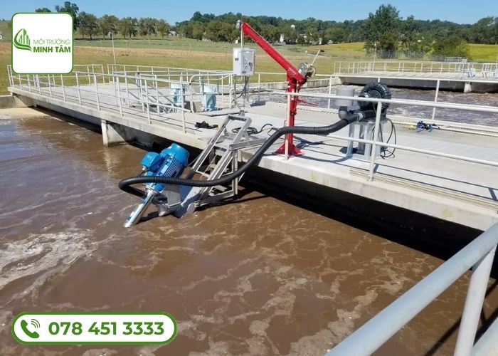 Mua bán bùn vi sinh TPHCM liên hệ Môi Trường Minh Tâm