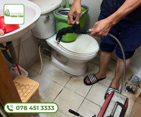 Thông cống nghẹt Phường 9, Quận 4 – Cam kết sạch trong 30 phút 15 thong-cong-nghet-phuong-9-quan-4 (6)