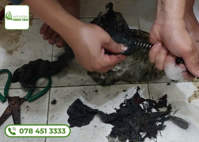 Thông cống nghẹt phường Thạnh Xuân, Quận 12 – Tái nghẹt miễn phí 14 thong-cong-nghet-phuong-thanh-xuan (5)